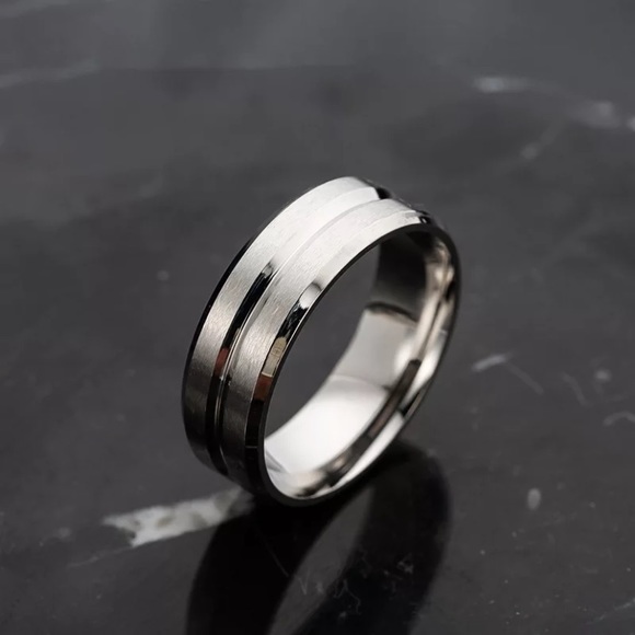 Jewelry - New Charm Matte Groove Women Men Polished Ring